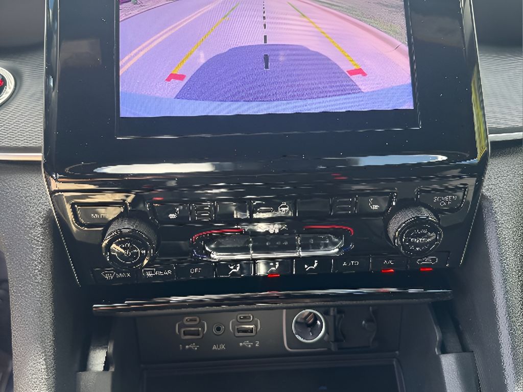 New 2026 Jeep Grand Cherokee L Laredo X Classic 4x2