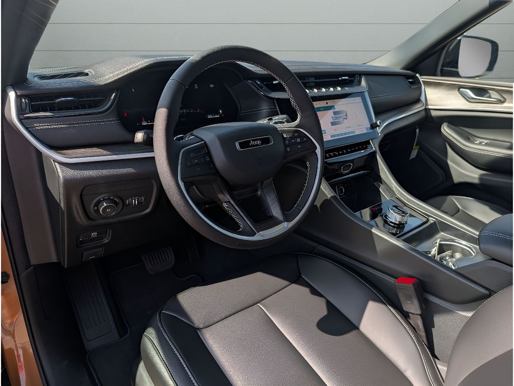 New 2026 Jeep Grand Cherokee L Limited Altitude 4x2
