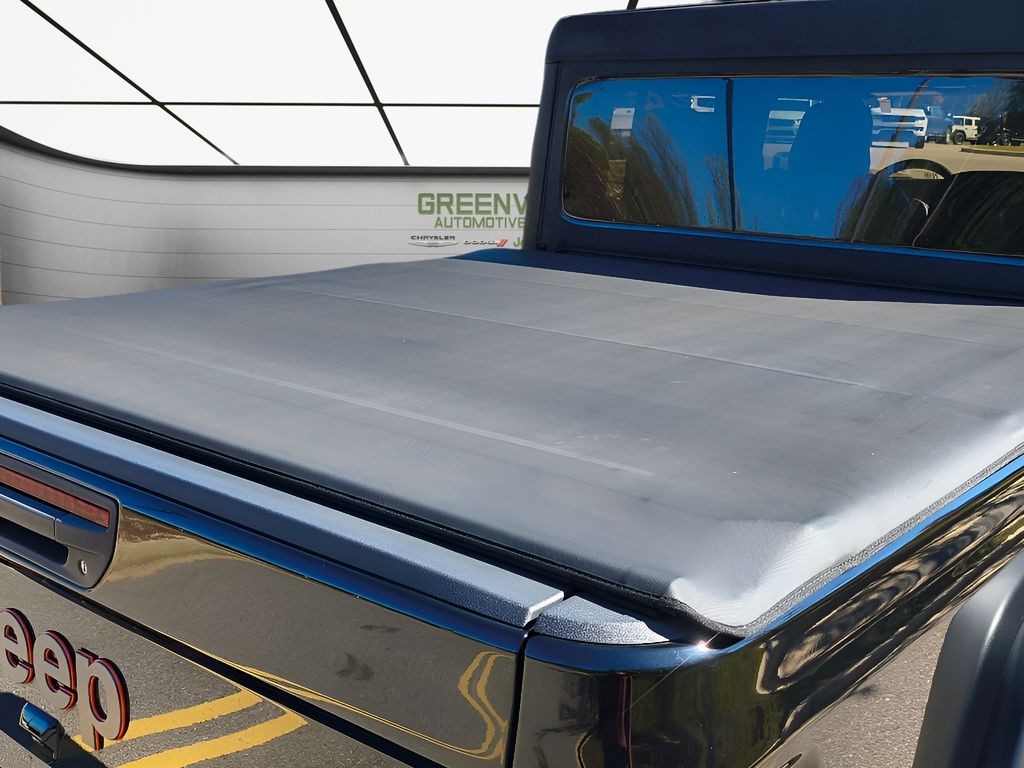 2022 Jeep Gladiator Mojave - Black Clearcoat exterior view 14