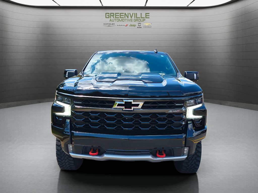 2023 Chevrolet Silverado 1500 - Black exterior view 12