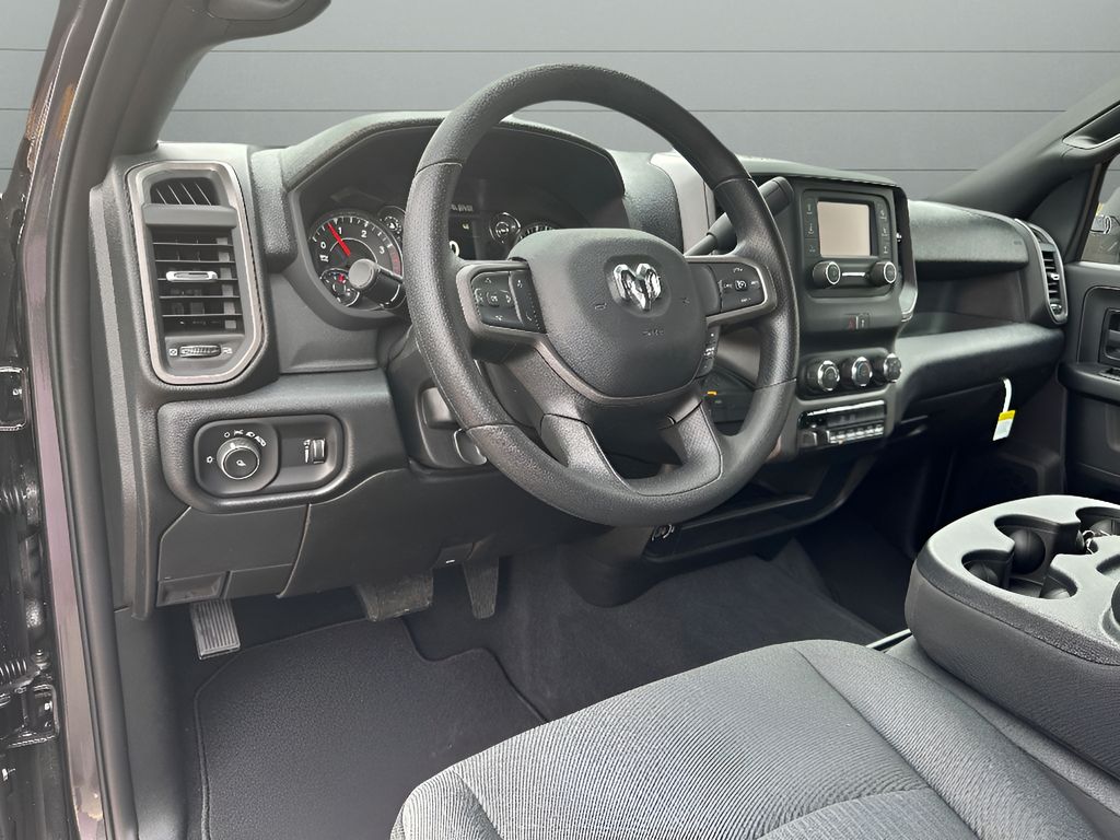 New 2024 Ram 2500 Tradesman Level 2