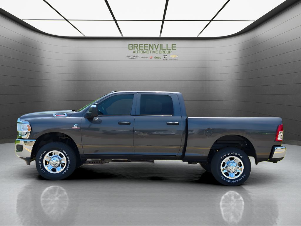 New 2024 Ram 2500 Tradesman Level 2