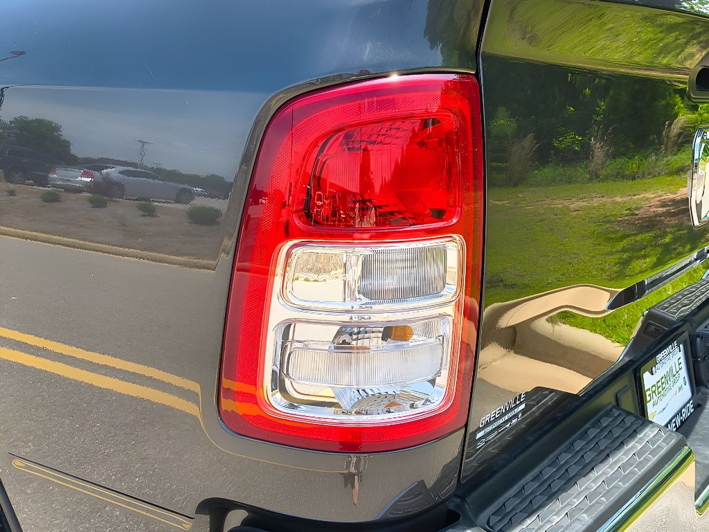 New 2024 Ram 2500 Tradesman Level 2