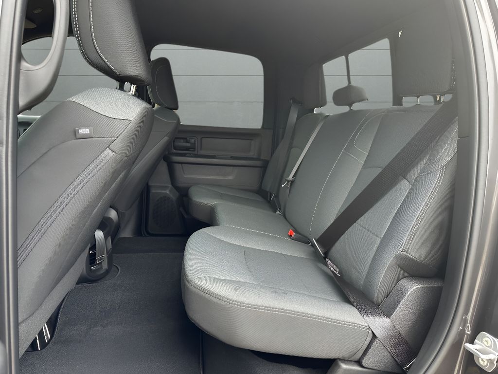 New 2024 Ram 2500 Tradesman Level 2