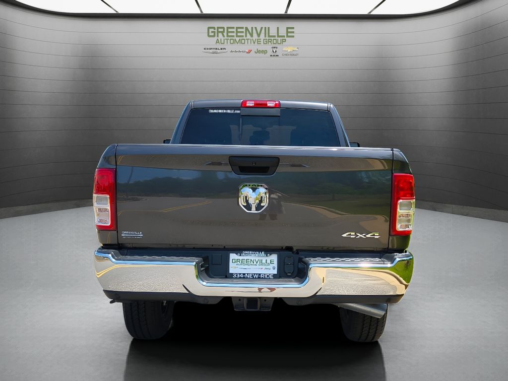 New 2024 Ram 2500 Tradesman Level 2