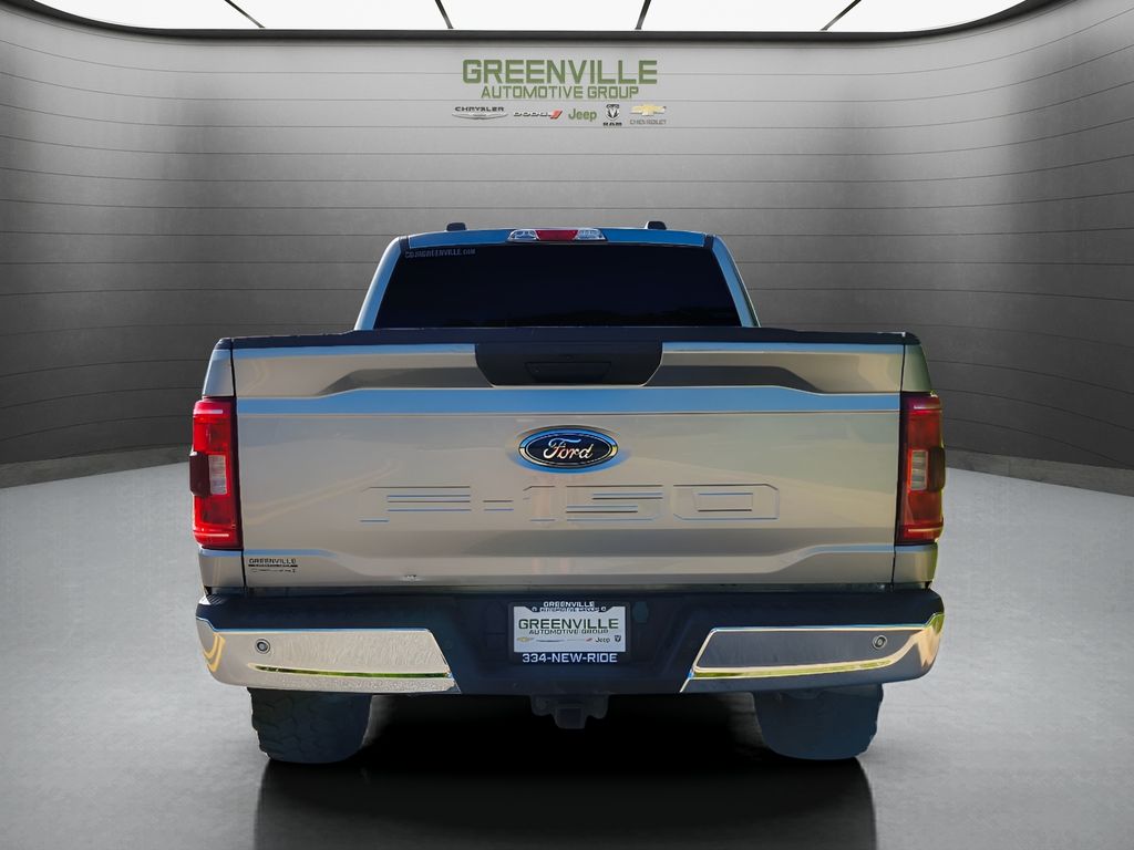 2023 Ford F-150 XLT - Iconic Silver Metallic exterior view 4