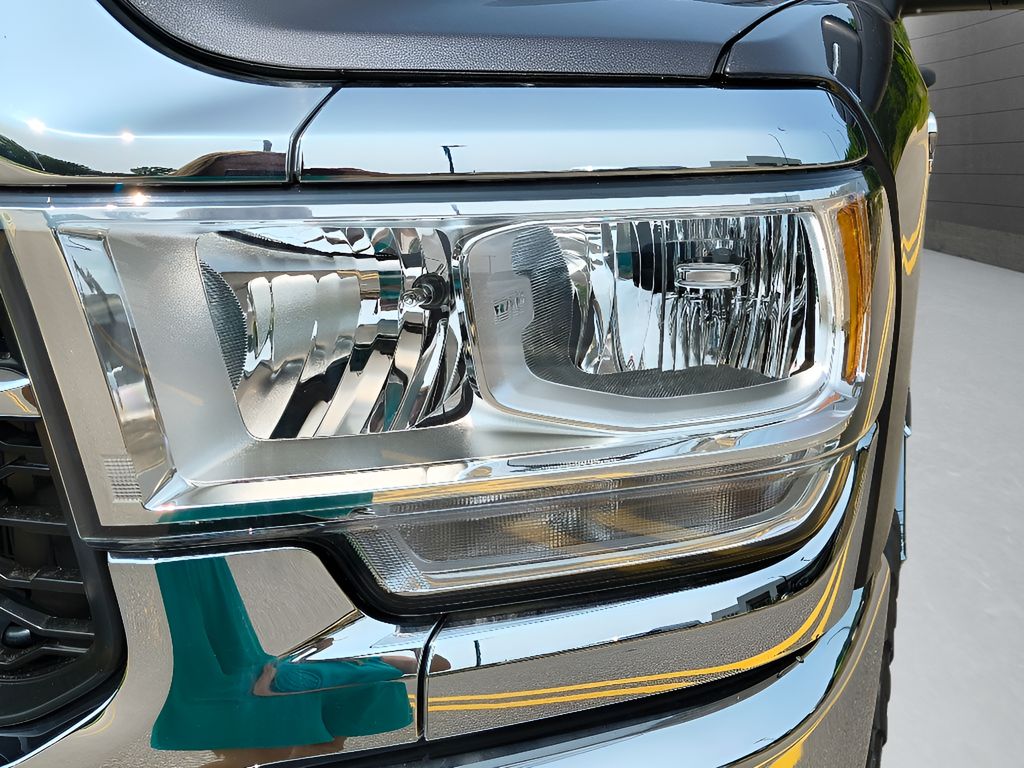 New 2024 Ram 2500 Tradesman Level 2