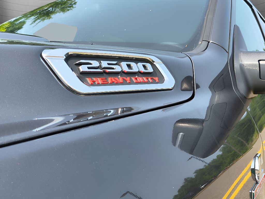 New 2024 Ram 2500 Tradesman Level 2