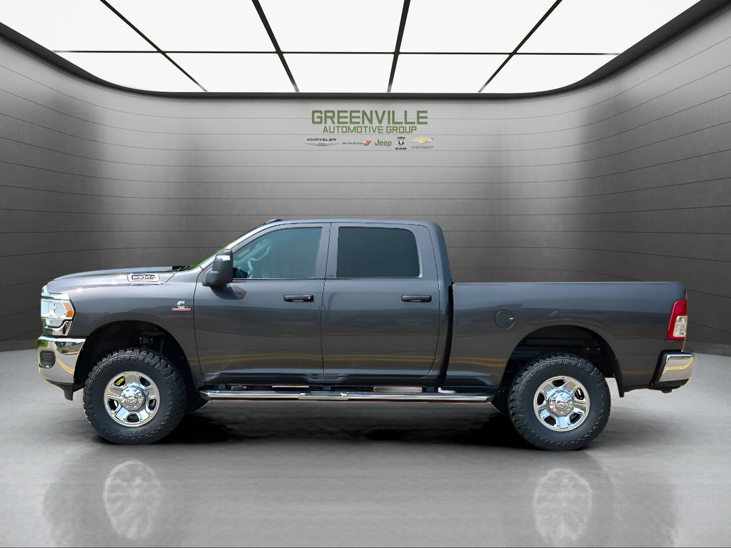 New 2024 Ram 2500 Tradesman Level 2