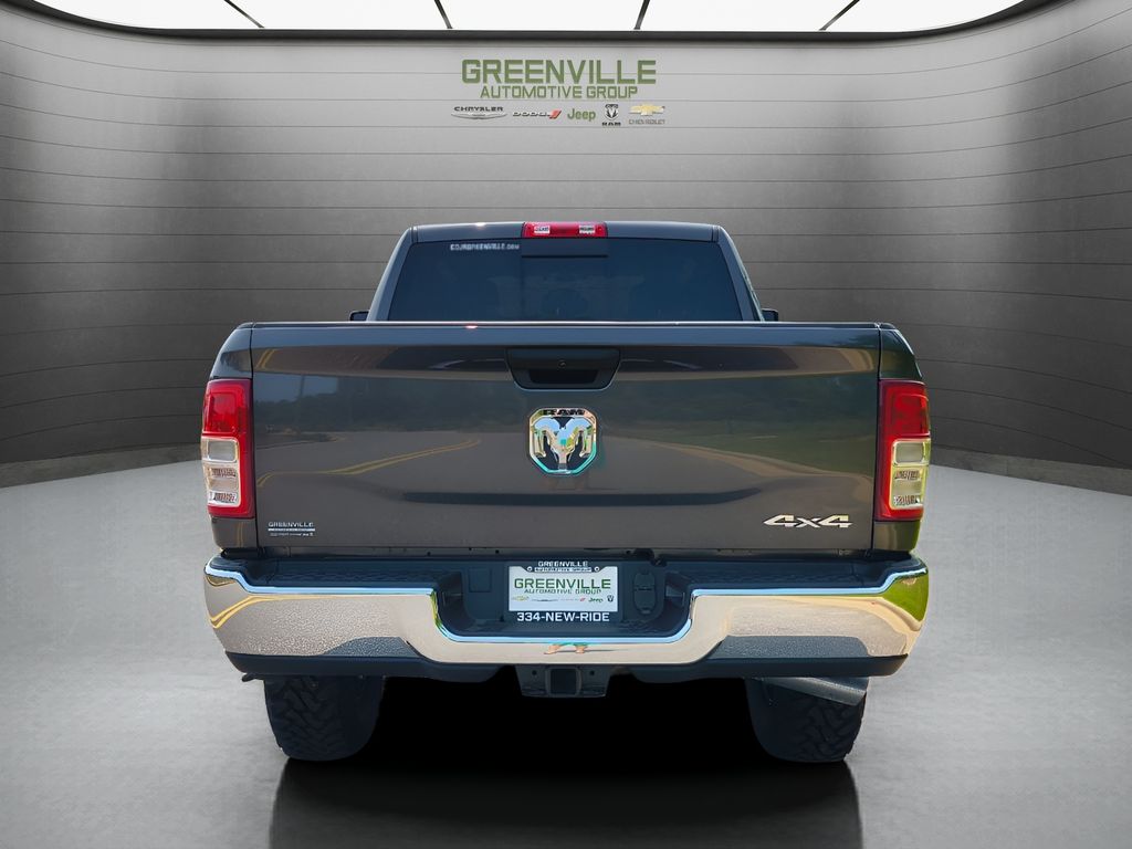 New 2024 Ram 2500 Tradesman Level 2