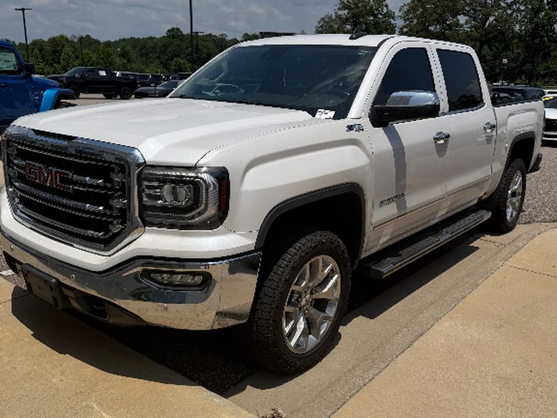 2018 GMC Sierra
