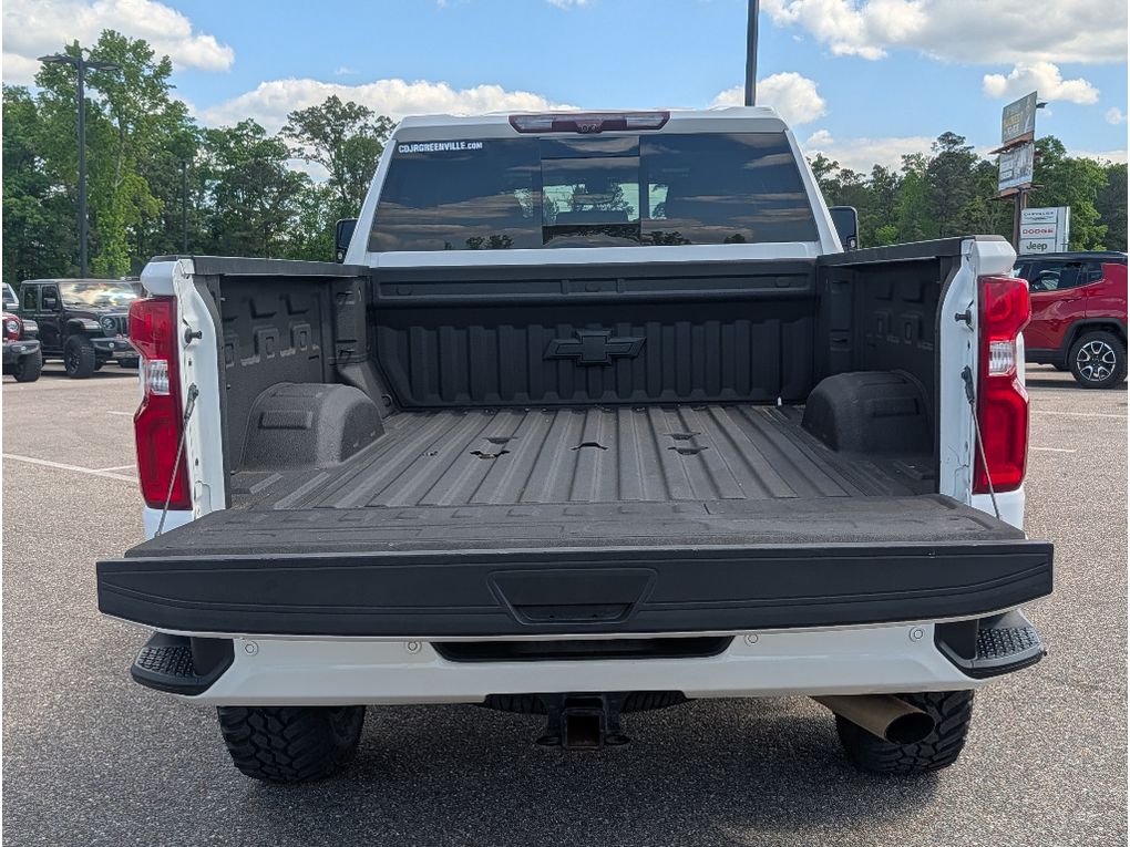 2022 Chevrolet Silverado 3500 - Summit White exterior view 9