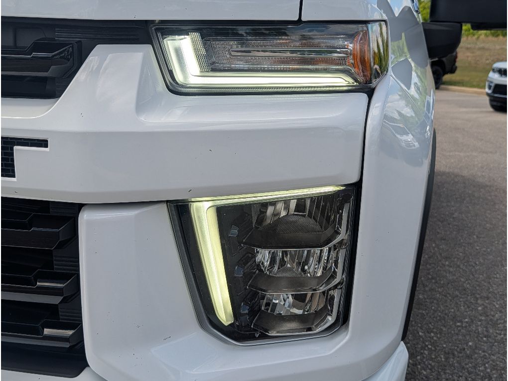 2022 Chevrolet Silverado 3500 - Summit White exterior view 14