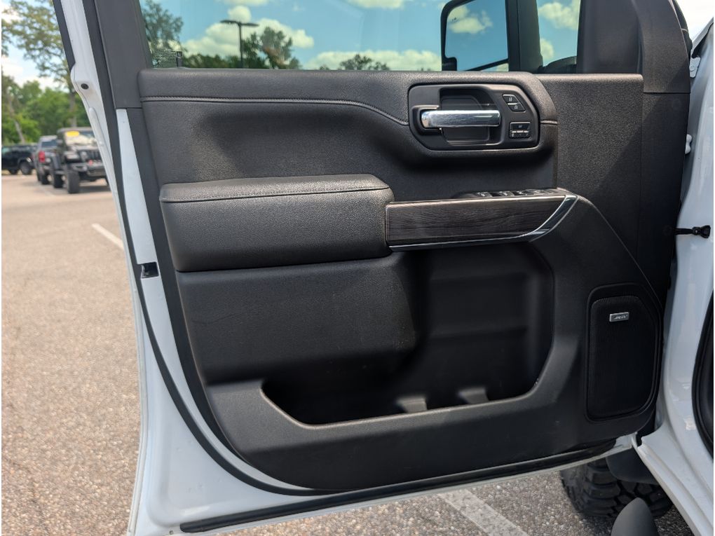 2022 Chevrolet Silverado 3500 - Summit White exterior view 19