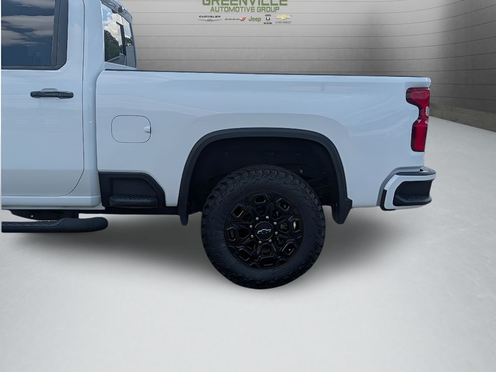 Used 2022 Chevrolet Silverado LTZ