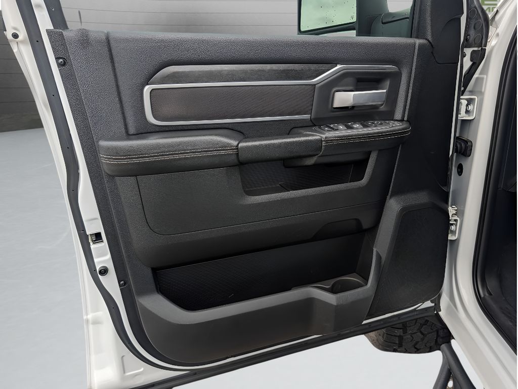 2024 Ram 2500 Big Horn - Bright White Clearcoat exterior view 18