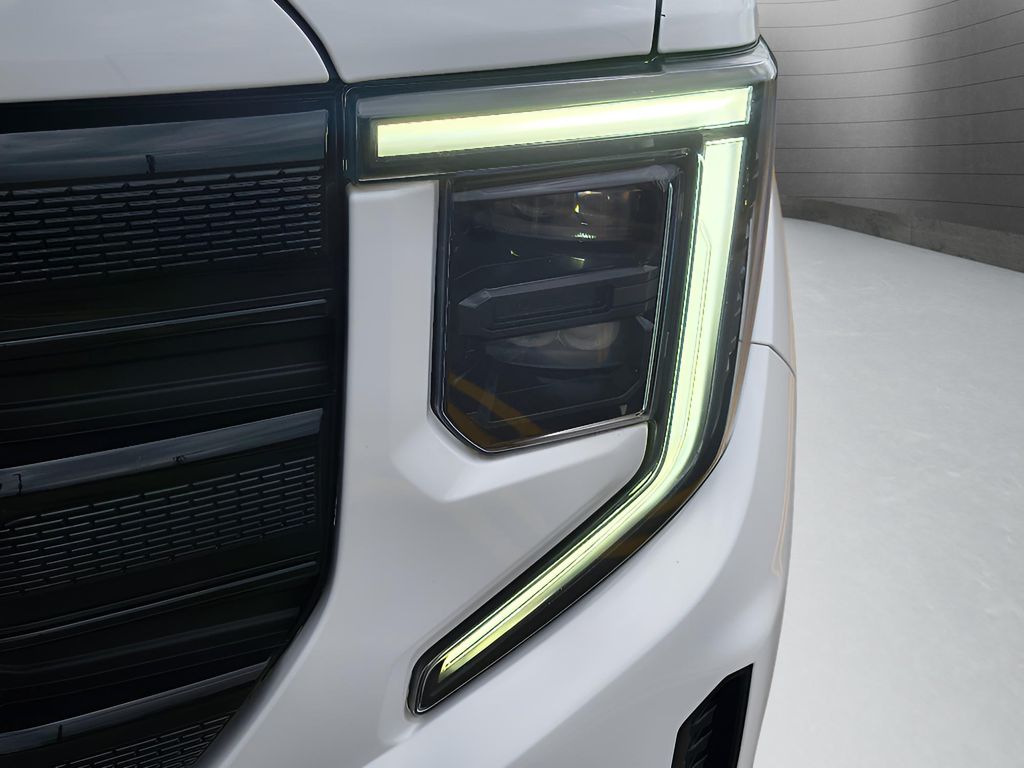 2023 GMC Sierra 1500 - Summit White exterior view 13