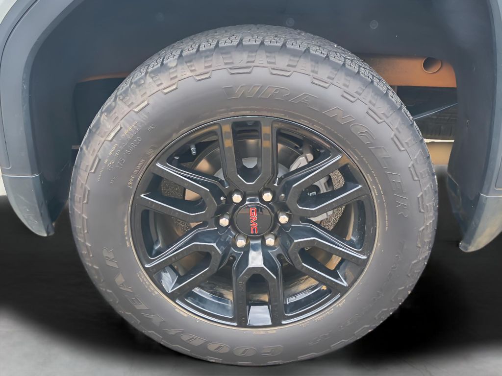 2023 GMC Sierra 1500 - Summit White exterior view 3