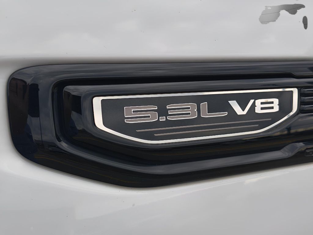 2023 GMC Sierra 1500 - Summit White exterior view 15