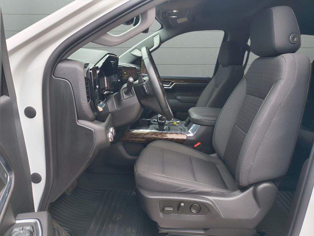 2023 GMC Sierra 1500 - Summit White exterior view 18