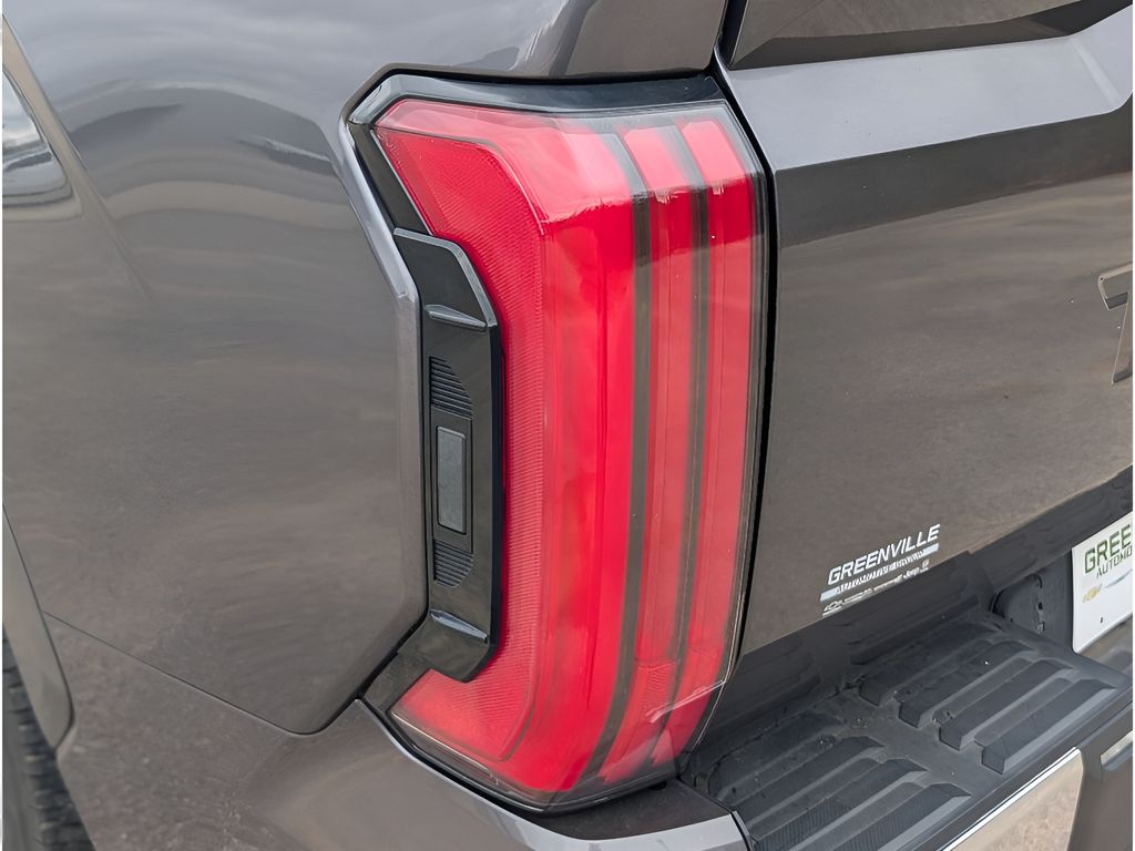 2022 Toyota Tundra Limited CrewMax - Magnetic Gray Metallic exterior view 5