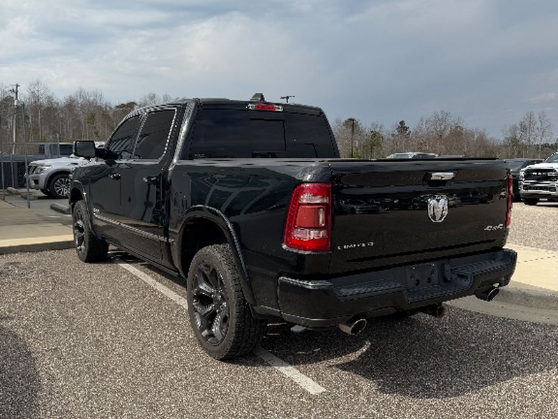2021 Ram 1500 Limited - Diamond Black Crystal Pearlcoat exterior view 3