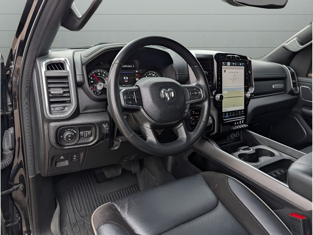 2023 Ram 1500 Laramie Night Edition - Diamond Black Crystal Pearlcoat exterior view 17