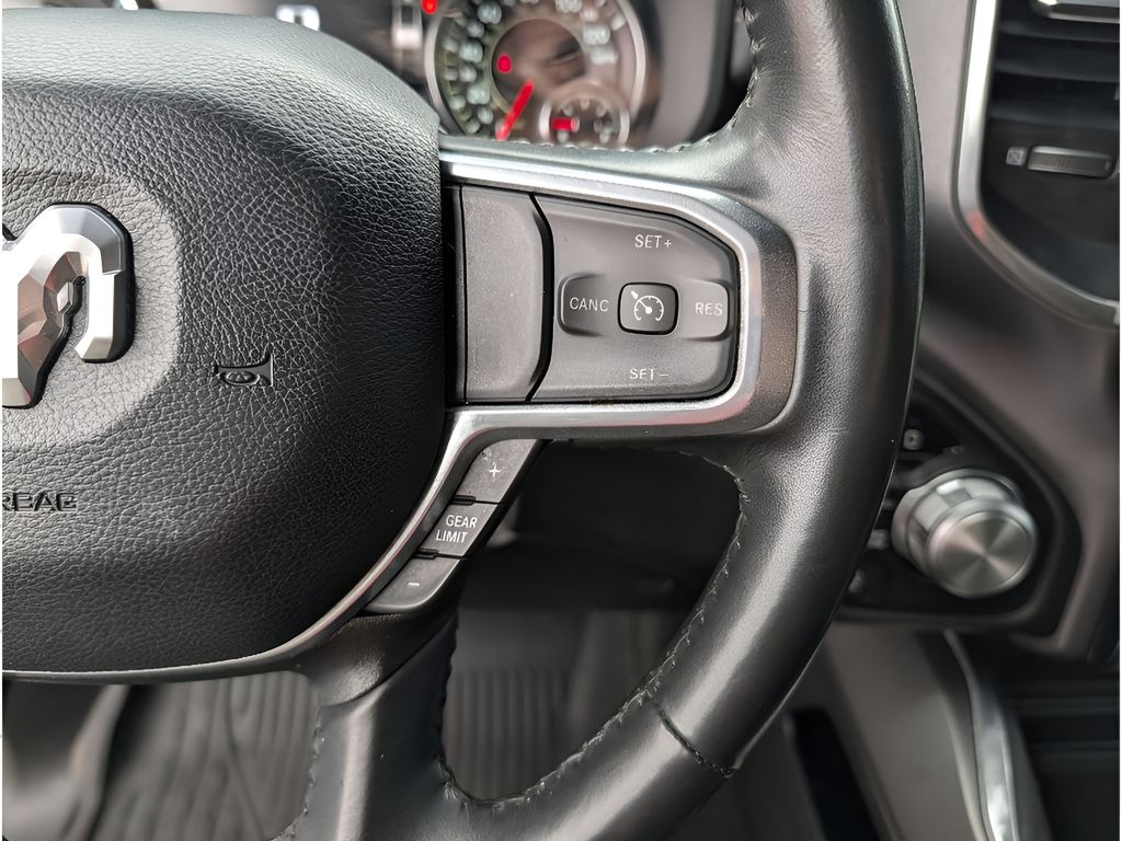 2023 Ram 1500 Laramie Night Edition - Diamond Black Crystal Pearlcoat exterior view 19