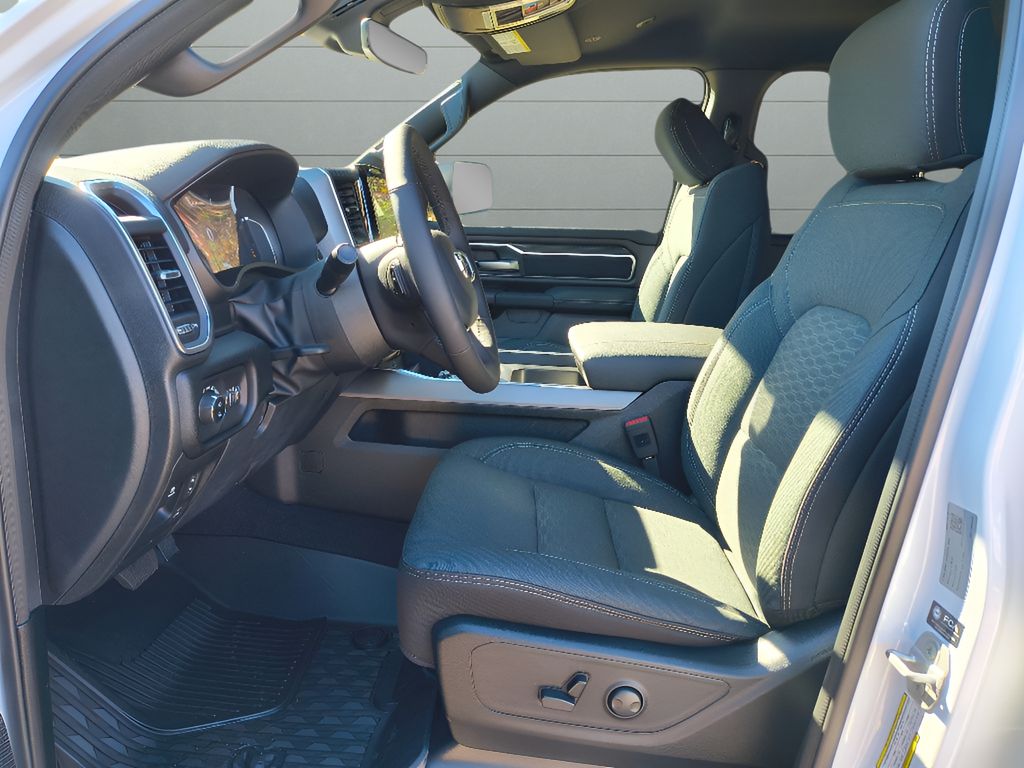 New 2026 Ram 1500 Big Horn Level 2 Sport w/Hemi