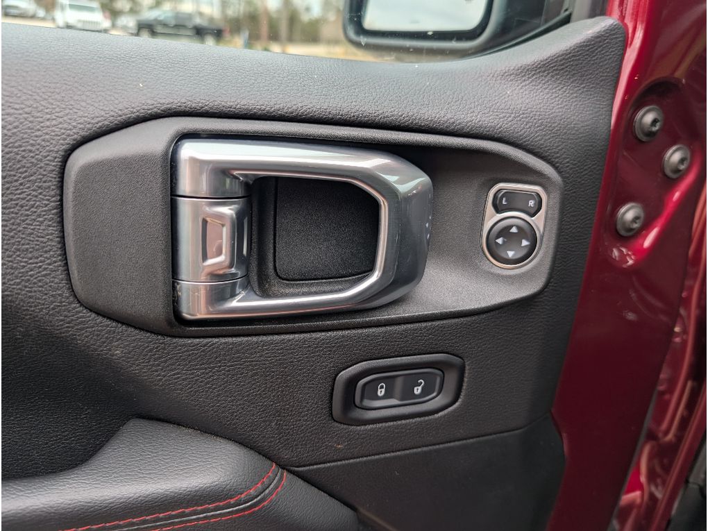 2021 Jeep Gladiator Rubicon - Snazzberry Pearlcoat exterior view 13