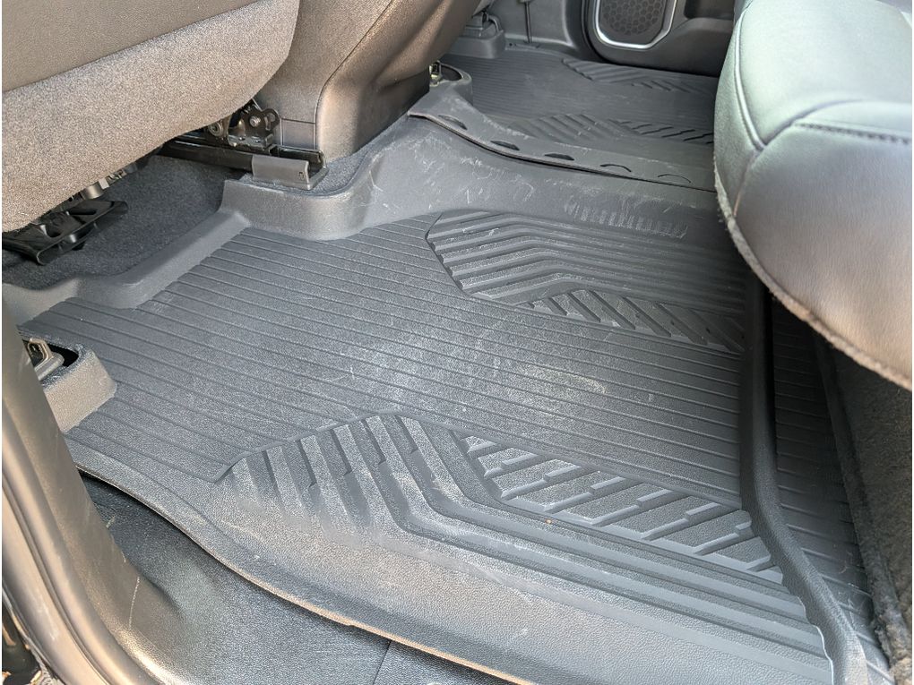 Used 2025 Chevrolet Silverado RST Z71