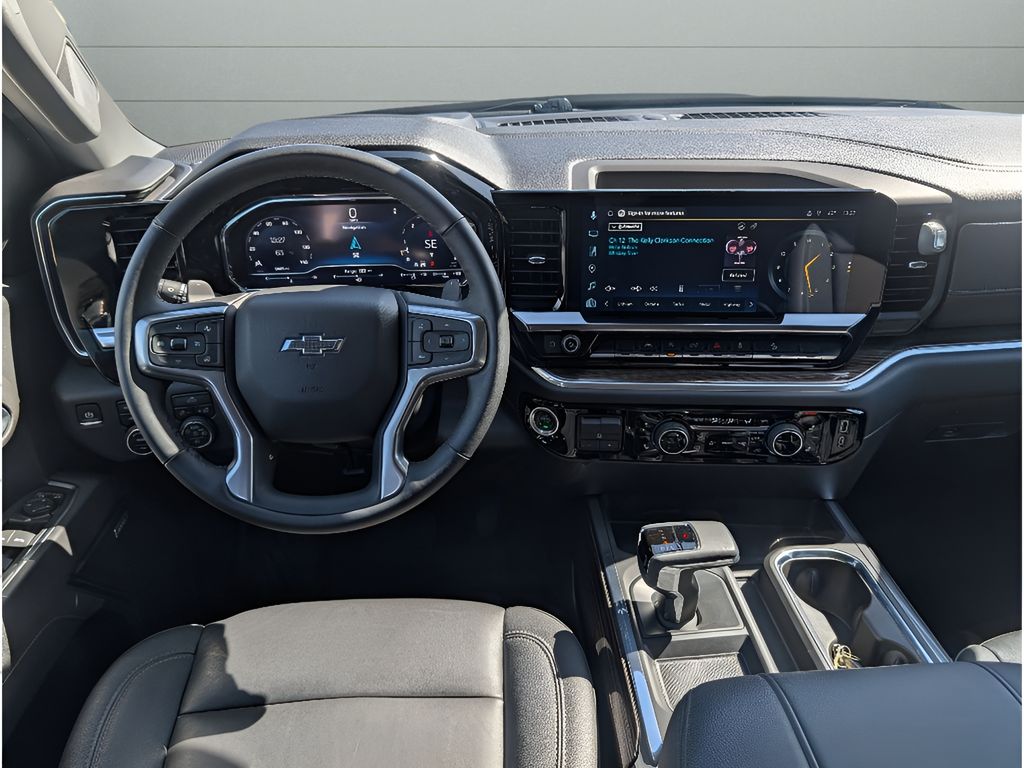 Used 2025 Chevrolet Silverado RST Z71