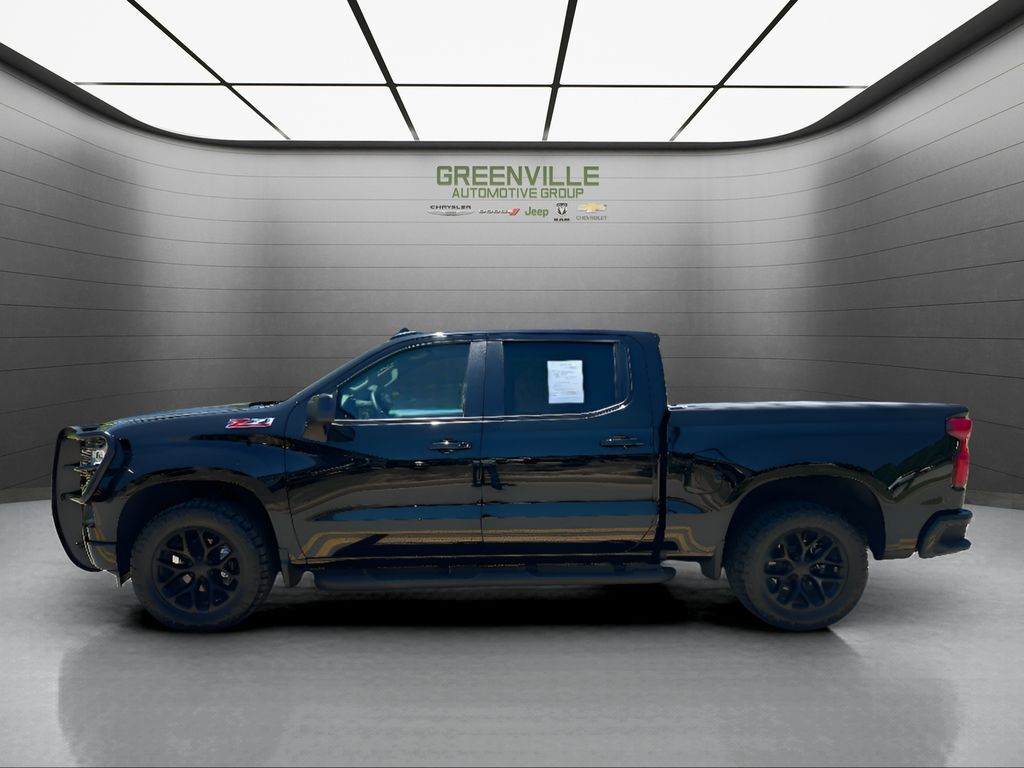 2025 Chevrolet Silverado 1500 - BLACK exterior view 10