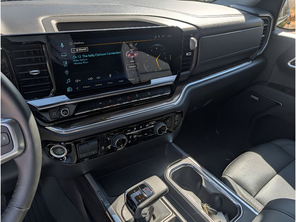 Used 2025 Chevrolet Silverado RST Z71