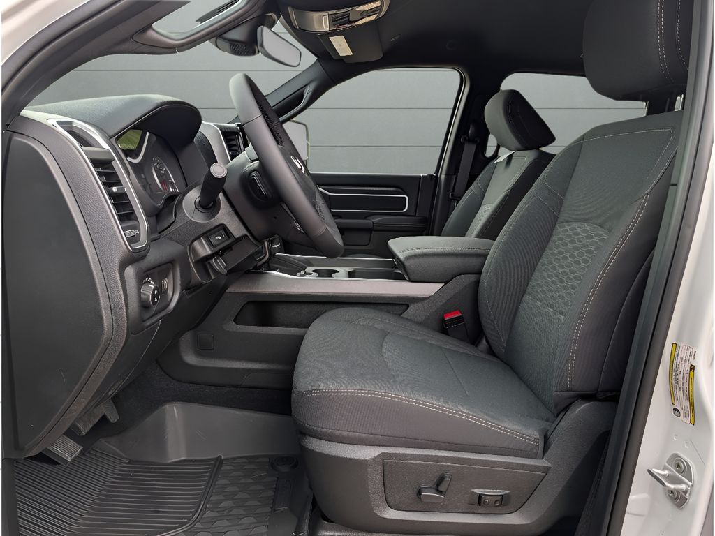 2026 Ram 3500 Big Horn Level 2 Plus Night Edition - Bright White Clearcoat exterior view 17