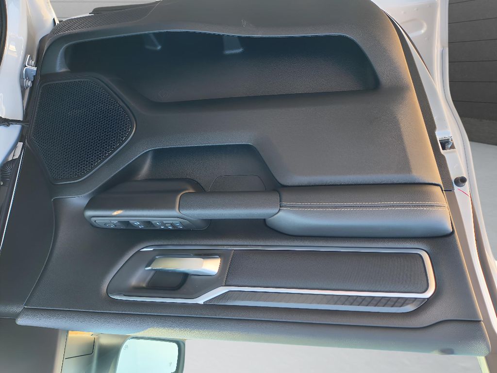 2026 Ram 1500 Big Horn Hemi Sport - Bright White Clearcoat exterior view 14