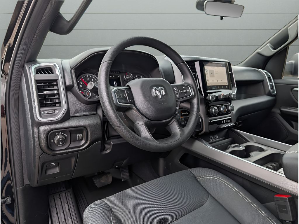 2026 Ram 1500 Big Horn Hemi Sport - Diamond Black Crystal Pearlcoat exterior view 16