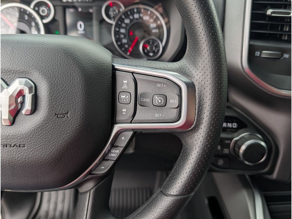 2026 Ram 1500 Big Horn Hemi Sport - Diamond Black Crystal Pearlcoat exterior view 18