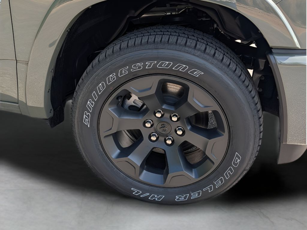 2026 Ram 1500 Big Horn Night Edition Hemi 4x4 Crew Cab - Canyon Lake exterior view 12