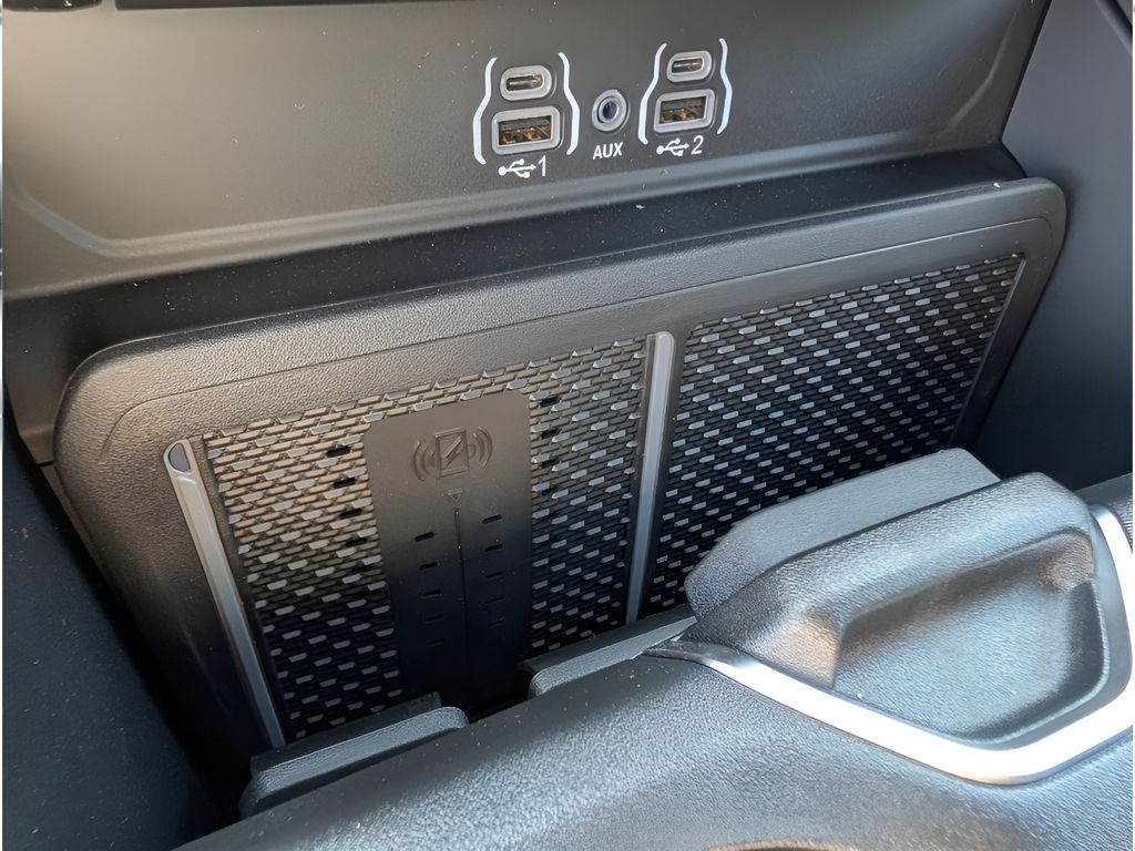 New 2026 Ram 1500 Big Horn Night Edition Hemi 4x4 Crew Cab