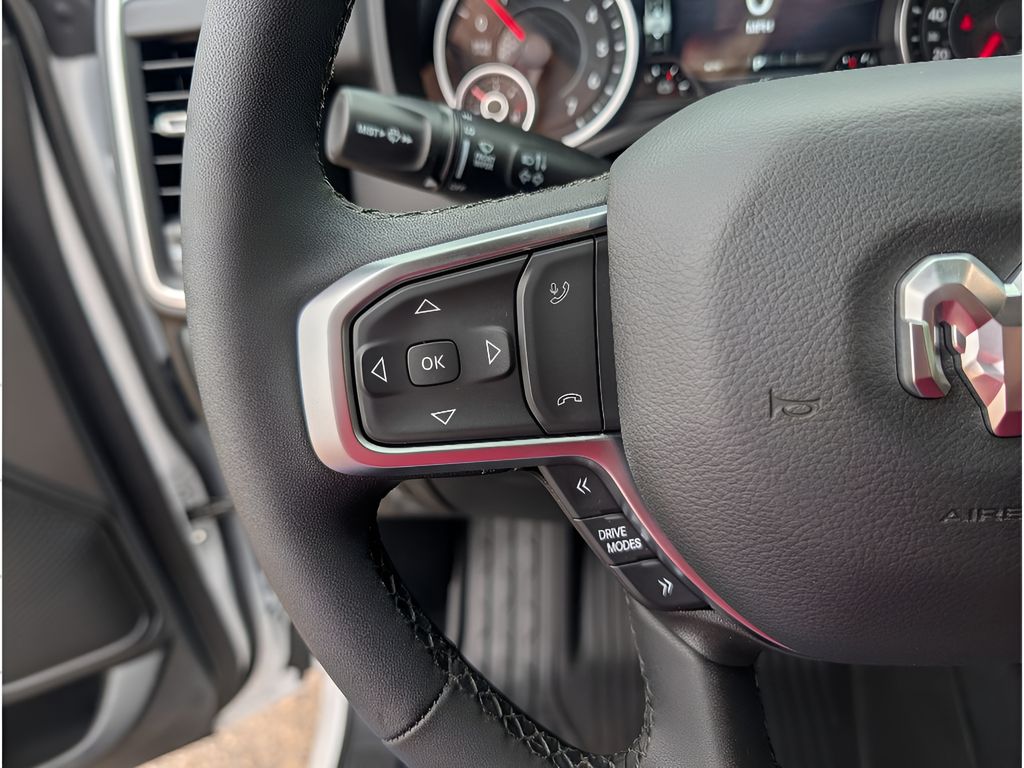 New 2026 Ram 1500 Big Horn Night Edition Hemi 4x4 Crew Cab