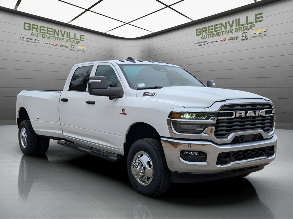 2026 Ram 3500 Tradesman Cummins HO Diesel Dually 4x4 - Bright White Clearcoat exterior view 4