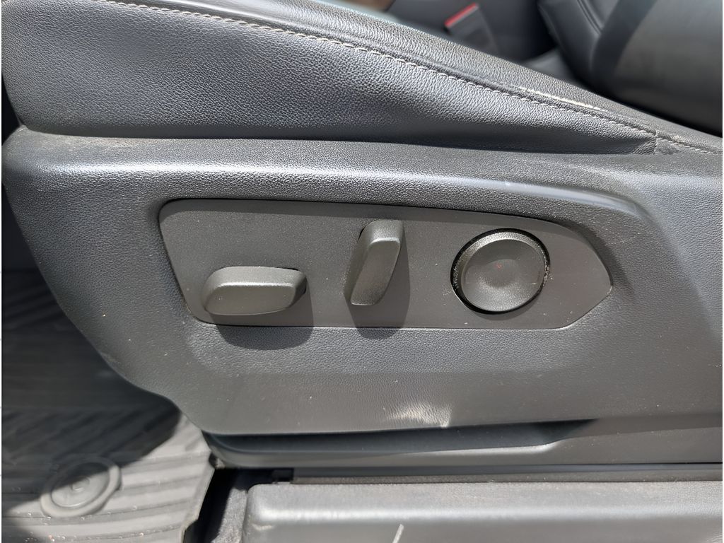 2023 Chevrolet Silverado 1500 - Sterling Gray Metallic exterior view 16