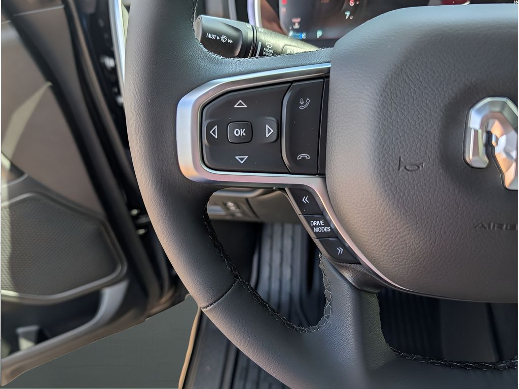 2026 Ram 1500 Big Horn Level 2 Night Edition w/Hemi - Diamond Black Crystal Pearlcoat exterior view 19