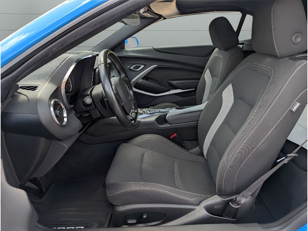 2023 Chevrolet Camaro 1LT CONVERTIBLE - Rapid Blue exterior view 9
