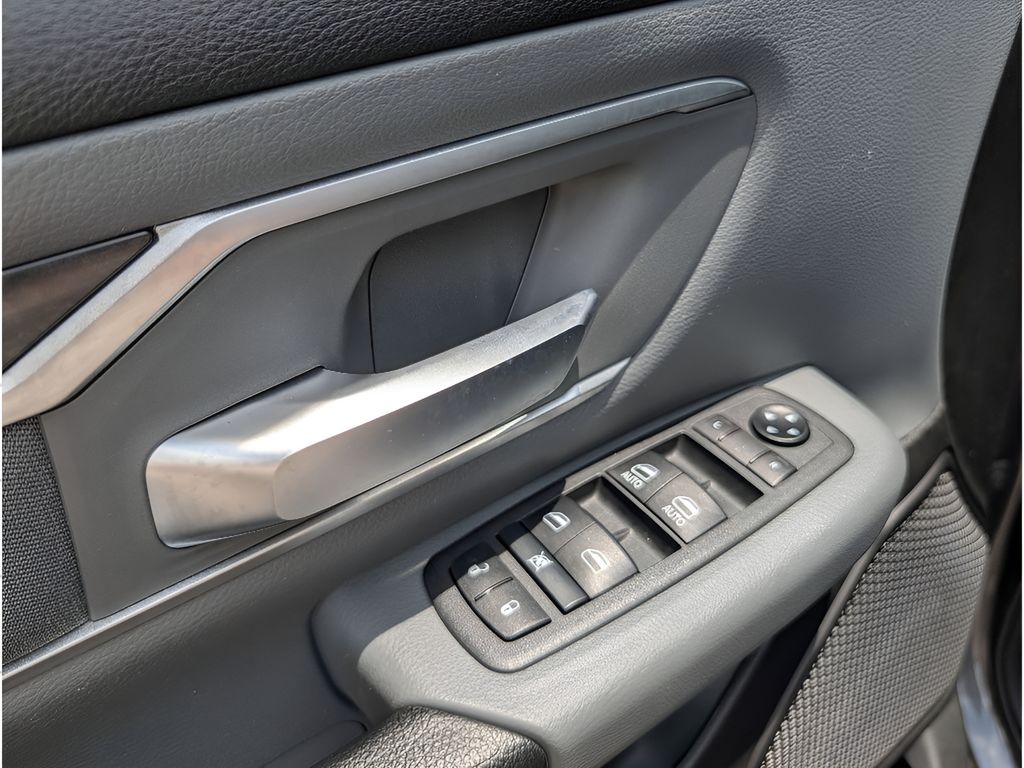 2021 Ram 1500 Big Horn Level 2 Crew Cab 4x4 - Granite Crystal Metallic Clearcoat exterior view 13