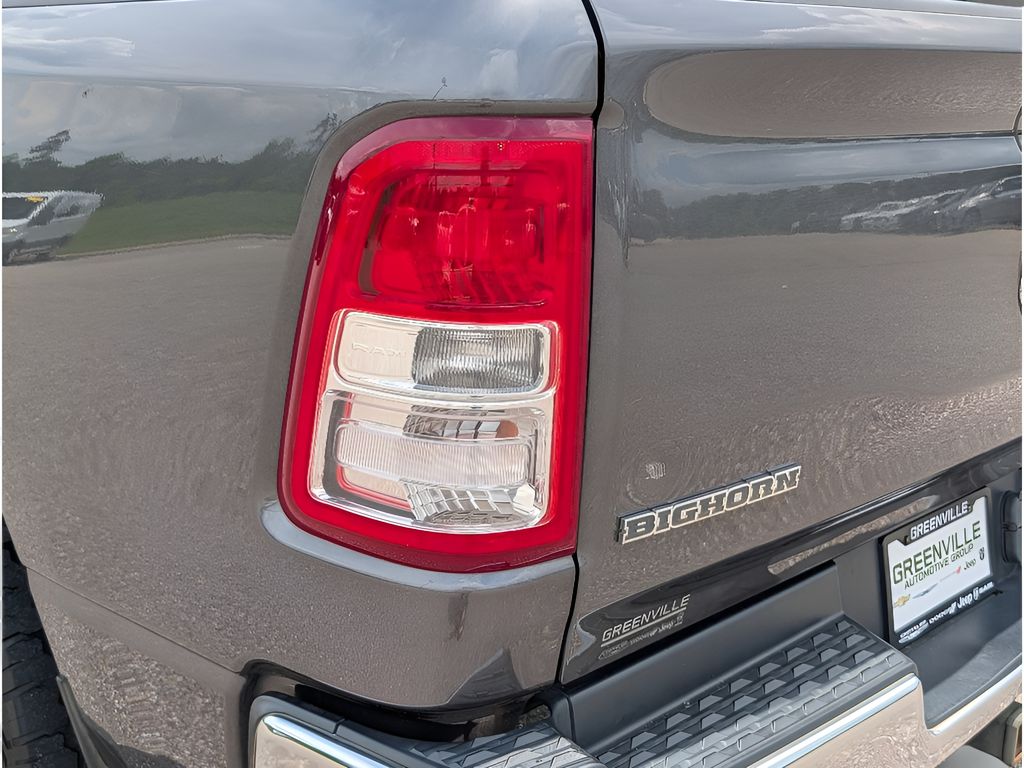 2021 Ram 1500 Big Horn Level 2 Crew Cab 4x4 - Granite Crystal Metallic Clearcoat exterior view 4