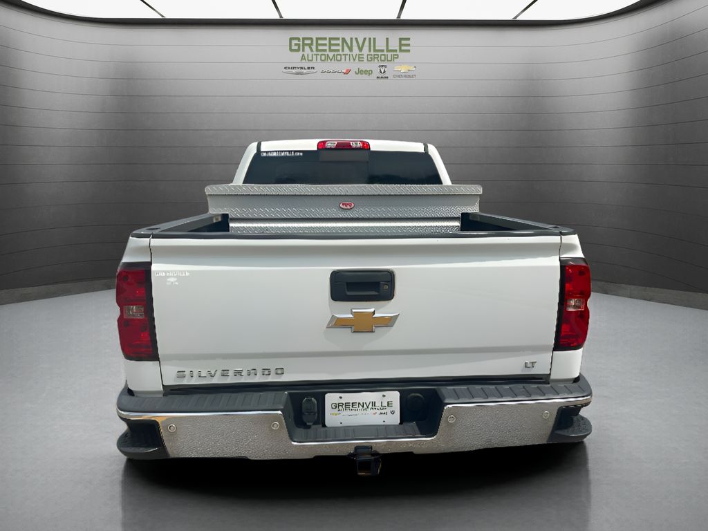 2018 Chevrolet Silverado 1500 - Summit White exterior view 9