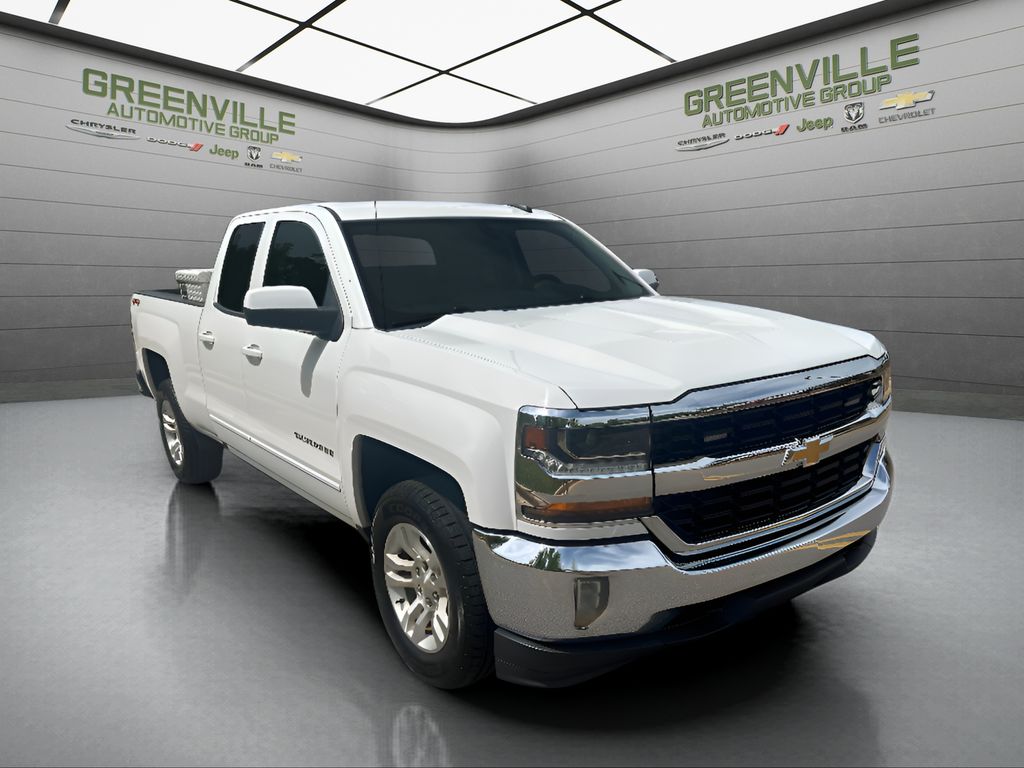 2018 Chevrolet Silverado 1500 - Summit White exterior view 4