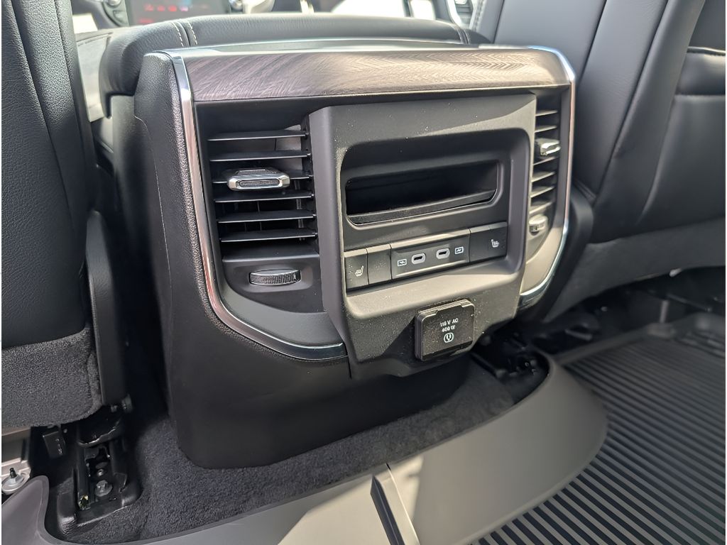 New 2026 Ram 1500 Laramie Night Edition Hemi 4x4 Crew Cab